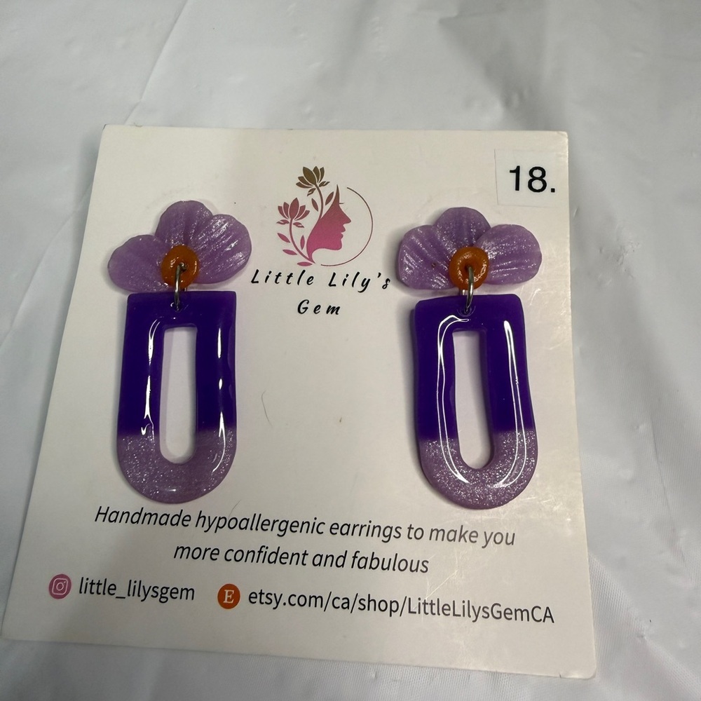 Handmade Purple‎ Floral Earrings